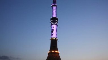 Televizyon (Ostankino) Kulesi gece, Moskova, Rusya Federasyonu