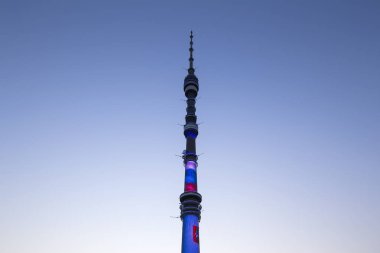 Televizyon (Ostankino) Kulesi gece, Moskova, Rusya Federasyonu  
