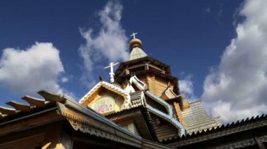 Aziz Nikolaos Kilisesi Izmailovsky Kremlin (Izmailovo Kremlin), Moskova, Rusya. Rus ahşap mimari geleneklerini inşa yeni kilise 