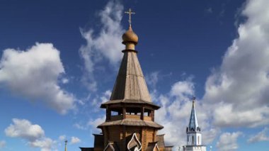 Aziz Nikolaos Kilisesi Izmailovsky Kremlin (Izmailovo Kremlin), Moskova, Rusya. Rus ahşap mimari geleneklerini inşa yeni kilise 