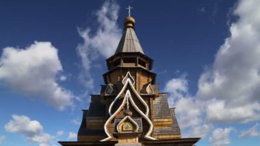 Aziz Nikolaos Kilisesi Izmailovsky Kremlin (Izmailovo Kremlin), Moskova, Rusya. Rus ahşap mimari geleneklerini inşa yeni kilise 