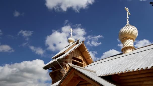 モダンな木製正教会モスクワ、ロシアをたてて — ストック動画