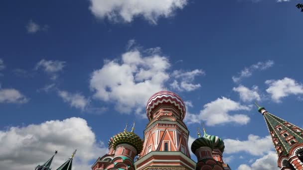 Cathédrale Saint-Basile (Temple de Basile le Bienheureux), Place Rouge, Moscou, Russie — Video