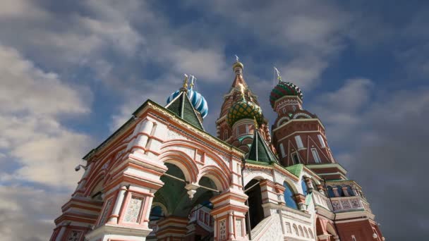 Saint Basil kathedraal (tempel van Basilius de gezegende), Rode plein, Moskou, Rusland — Stockvideo