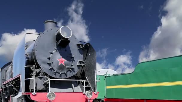 Oude stoom locomotieven, Moscow museum van spoorlijn in Rusland, Rizhsky treinstation (Rizhsky vokzal, Riga station) — Stockvideo