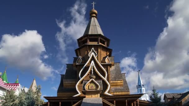 Izmailovsky Kremlin (Kremlin in Izmailovo), Moskou, Rusland--is een van de meest kleurrijke en interessante stad bezienswaardigheden, waaronder musea, restaurants, beurzen en markten en vele andere attracties — Stockvideo