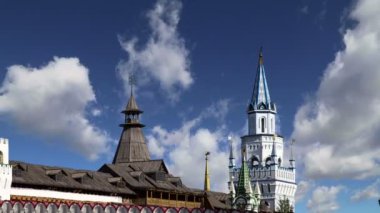  Izmailovsky Kremlin (Izmailovo Kremlin), Moskova, Rusya - müzeler, restoranlar, fuarlar ve piyasalar ve diğer birçok konumlar da dahil olmak üzere en renkli ve ilginç şehir yerlerinden biridir 
