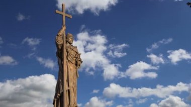 Kutsal Prens Vladimir Borovitskaya Meydanı yakınındaki Kremlin, Rusya Moskova'da büyük anıt. Açılış töreni 4 Kasım 2016 gerçekleşti 