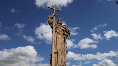 Kutsal Prens Vladimir Borovitskaya Meydanı yakınındaki Kremlin, Rusya Moskova'da büyük anıt. Açılış töreni 4 Kasım 2016 gerçekleşti 