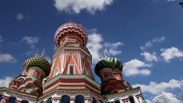 Saint Basil kathedraal (tempel van Basilius de gezegende), Rode plein, Moskou, Rusland — Stockvideo