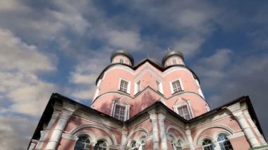 Donskoy Manastırı. Ortaçağ Rusya topraklarında kiliseler - manastır 1591 kurulan ve bir kale eskiden. Moscow, Rusya Federasyonu   