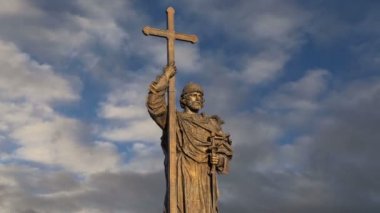 Kutsal Prens Vladimir Borovitskaya Meydanı yakınındaki Kremlin, Rusya Moskova'da büyük anıt. Açılış töreni 4 Kasım 2016 gerçekleşti 