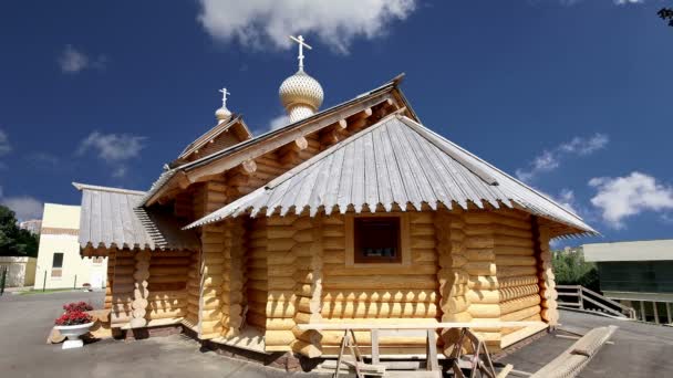 Chiesa ortodossa moderna in legno Mosca, Russia — Video Stock