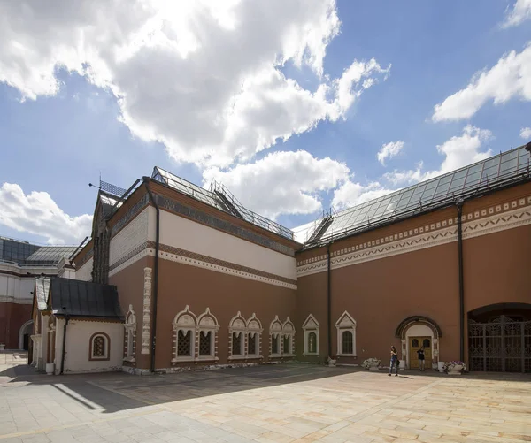 Staat Tretjakovgalerij is een museum in Moskou, Rusland, de belangrijkste bewaarder van Russische kunst in de wereld. Galerij geschiedenis begint in 1856. Hall van kunstenaar V.Vasnetsov. Collectie - 130.000 exposities — Stockfoto