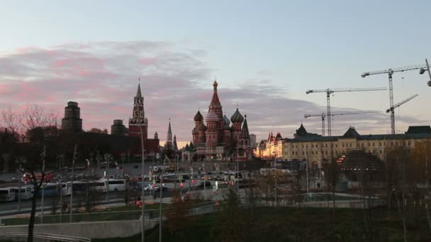 Saint Basil kathedraal (tempel van Basilius de gezegende), Rode plein, Moskou, Rusland — Stockvideo