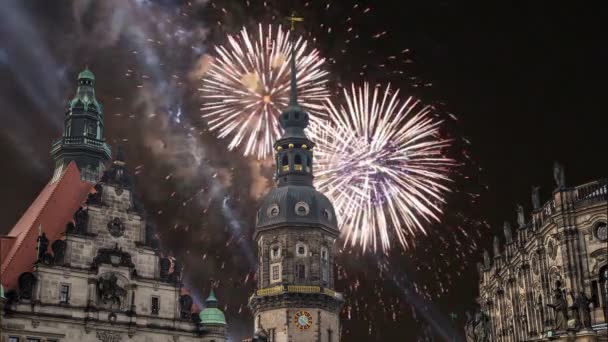 Hofkirche - barockkirche in dresden, sachsen, deutschland — Stockvideo