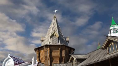 Izmailovsky Kremlin (Izmailovo Kremlin), Moskova, Rusya - müzeler, restoranlar, fuarlar ve piyasalar ve diğer birçok konumlar da dahil olmak üzere en renkli ve ilginç şehir yerlerinden biridir 