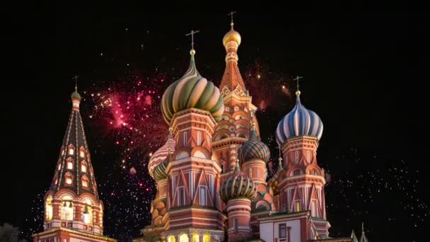 Közbenjárására Legtöbb Szent Theotokos Temple Bazsalikom Áldott Várárok Tűzijáték Vörös — Stock videók