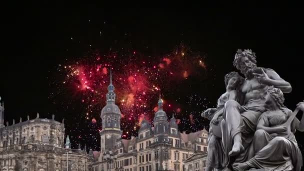 Scultura Sulla Terrazza Bruhl Hofkirche Cattedrale Della Santissima Trinità Fuochi — Video Stock