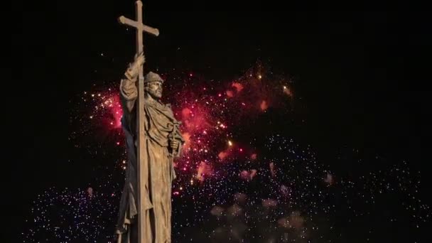 Fireworks Monument Holy Prince Vladimir Great Borovitskaya Square Moscow Kremlin — Stock Video