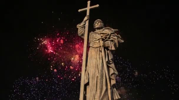 Fogos Artifício Sobre Monumento Santo Príncipe Vladimir Grande Praça Borovitskaya — Vídeo de Stock