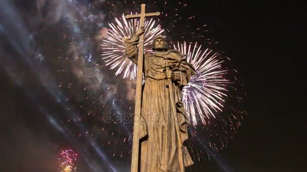 Fireworks Monument Holy Prince Vladimir Great Borovitskaya Square Moscow Kremlin — Stock Video