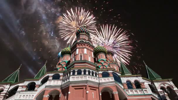 Catedral Intercesión Santísima Theotokos Foso Templo Basilio Bendito Fuegos Artificiales — Vídeos de Stock