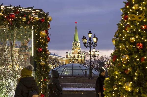 Moskou Rusland Januari 2018 Kerstmis Nieuwjaar Vakantie Verlichting Manege Square — Stockfoto
