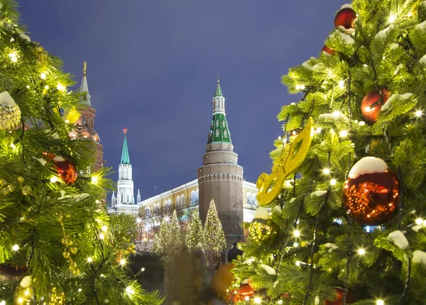 Natal Ano Novo Iluminação Feriados Noite Kremlin Moscou Rússia — Fotografia de Stock