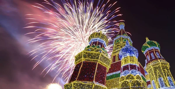 Fogos Artifício Durante Natal Feriados Ano Novo Decoração Moscou Noite — Fotografia de Stock