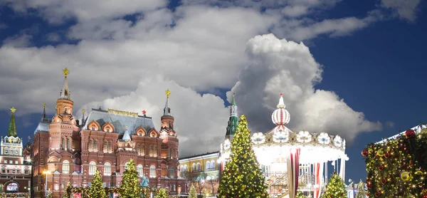 Kerstmis Nieuwjaar Vakantie Verlichting Nachts Kremlin Moskou Rusland — Stockfoto