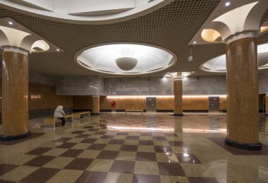 Park Pobedy--Moskova metrosu metro istasyonu, Russia.It olan iki satırda: Arbatsko-Pokrovskaya ve Kalininsko-Solntsevskaya Lines.At 84 metre underground... en derin dünya 