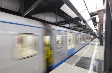 Moskova, Rusya - 03 Mart 2018: Metro İstasyonu Khoroshyovskaya--Moskova Metrosu, Rusya Kalininsko Solntsevskaya satırındaki bir istasyonu uzaklıktadır. 26 Şubat 2018 açıldı  