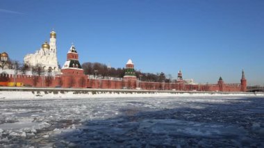 Moskova Nehri ve Kremlin (kış günü), Moskova, Rusya - Moskova'nın en popüler görünümü görünümü