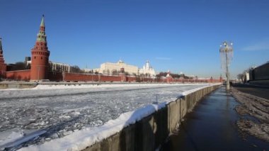 Moskova Nehri ve Kremlin (kış günü), Moskova, Rusya - Moskova'nın en popüler görünümü görünümü