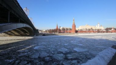 Moskova Nehri ve Kremlin (kış günü), Moskova, Rusya - Moskova'nın en popüler görünümü görünümü