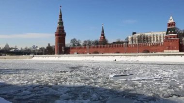 Moskova Nehri ve Kremlin (kış günü), Moskova, Rusya - Moskova'nın en popüler görünümü görünümü