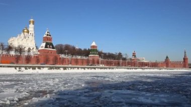 Moskova Nehri ve Kremlin (kış günü), Moskova, Rusya - Moskova'nın en popüler görünümü görünümü