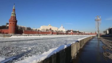 Moskova Nehri ve Kremlin (kış günü), Moskova, Rusya - Moskova'nın en popüler görünümü görünümü