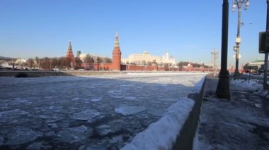 Moskova Nehri ve Kremlin (kış günü), Moskova, Rusya - Moskova'nın en popüler görünümü görünümü