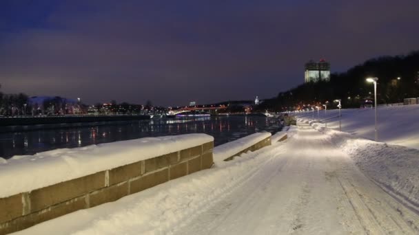 Moskva Rivier Dijk Een Winteravond Moskou Rusland — Stockvideo