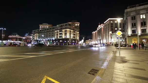 莫斯科 俄罗斯 2018年1月10日 圣诞节 新年假期 在莫斯科克里姆林宫附近的街道照明灯 俄罗斯 — 图库视频影像