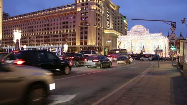 Moscow Oroszország Január 2018 Karácsonyi Újévi Ünnepek Megvilágítás Forgalom Autók — Stock videók