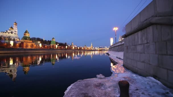 View Moskva River Kremlin Night Moscow Russia Most Popular View — стоковое видео