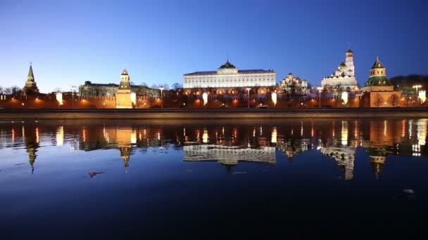 Utsikt Över Moskvafloden Och Kreml Natten Moskva Ryssland Vyn Populäraste — Stockvideo