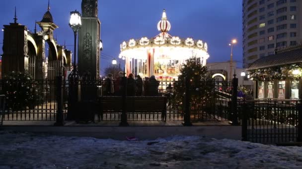 莫斯科 俄罗斯 2018年1月02日 传送带和圣诞节 新年假期 装饰在莫斯科 俄罗斯 — 图库视频影像