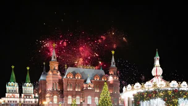 Vuurwerk Nationaal Historisch Museum Inscriptie Russisch Buurt Van Het Kremlin — Stockvideo