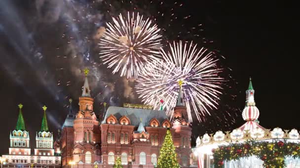 Vuurwerk Nationaal Historisch Museum Inscriptie Russisch Buurt Van Het Kremlin — Stockvideo