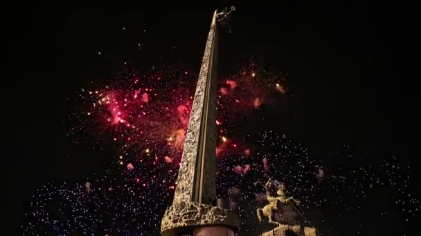 Vuurwerk Het Oorlogsmonument Victory Park Poklonnaya Hill Gora Moskou Rusland — Stockvideo