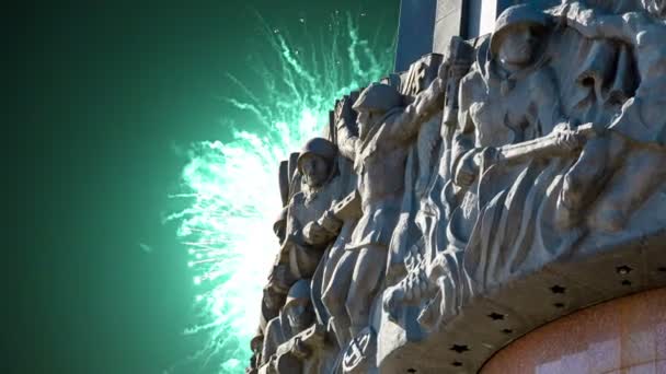 Vuurwerk Het Oorlogsmonument Victory Park Poklonnaya Hill Gora Moskou Rusland — Stockvideo